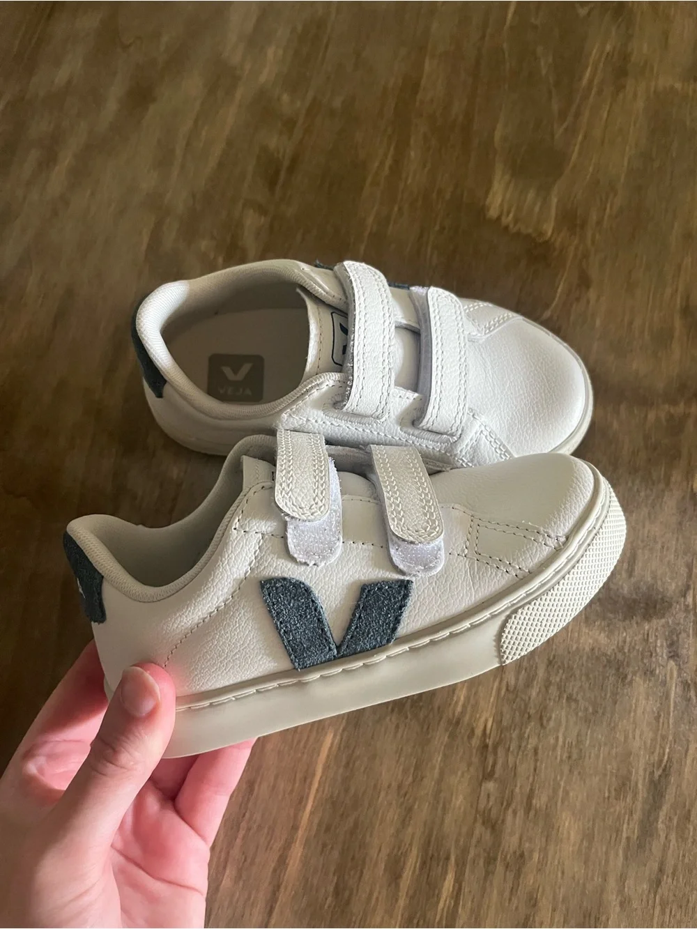 NWOT Veja Kids White Sneakers with Blue V Logo